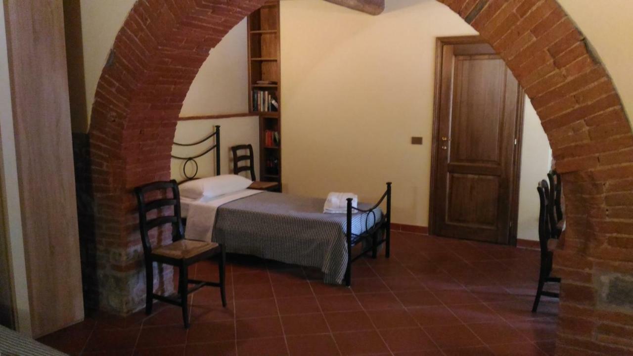Il Tasso Hotel Pietraviva Bagian luar foto